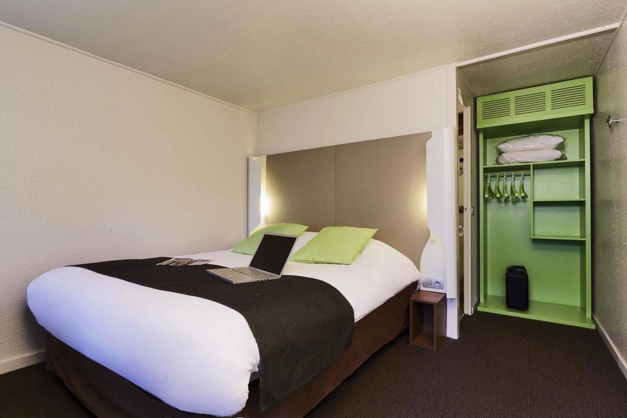 Hôtel pour 4 personnes avec terrasse in Saint-Étienne-du-Rouvray, Région de Rouen