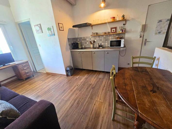 Gîte pour 2 personnes dans Office De Tourisme Du Pays Des Sorgues Et Des Monts De Vaucluse - 4