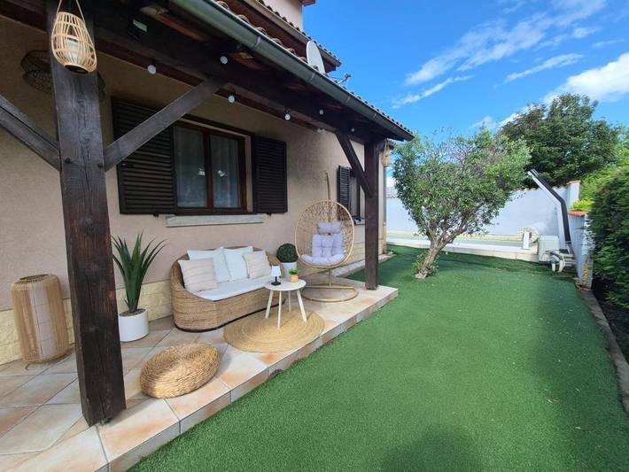 Location de vacances pour 5 personnes, avec jardin ainsi que piscine et jacuzzi à Clermont-Ferrand - 3