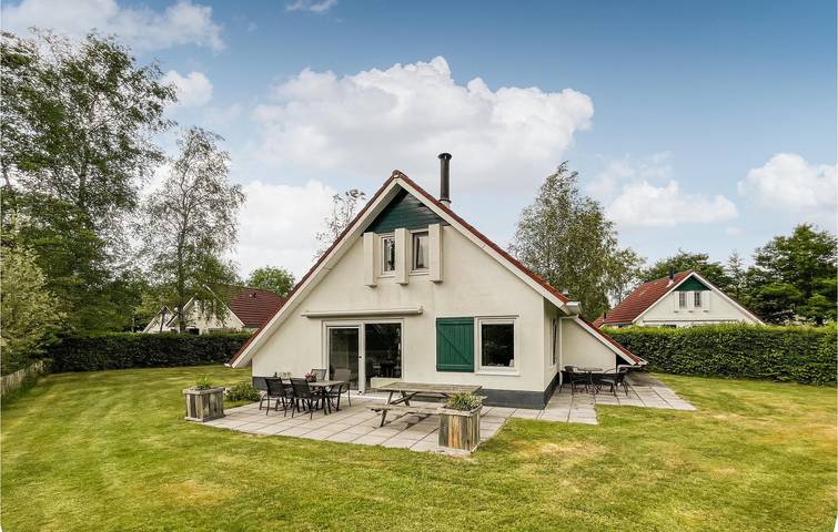Ferienhaus für 6 Personen mit Terrasse in Sint Nicolaasga, Friesland