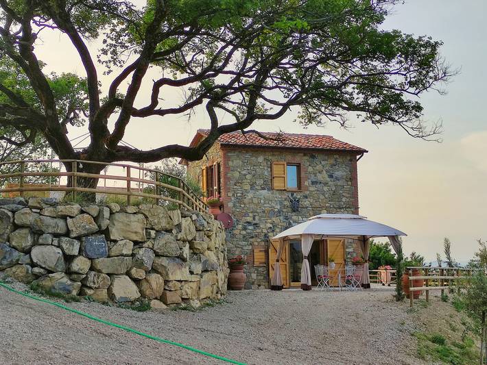 Villa pour 3 personnes, avec Jardin et Piscine dans Larderello