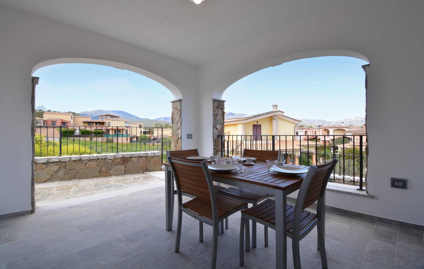 Appartamento intero, Accogliente Appartamento Olia Speciosa: AC, Parcheggio, Terrazza, Cucina, WiFi in Olia Speciosa, Cagliari e Dintorni