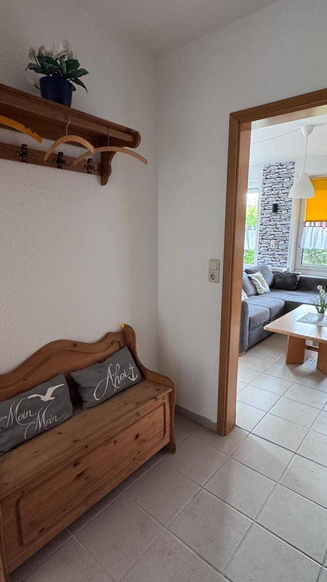 Ganze Wohnung, Weiss, Jadestr. 38, unten links in Schillig, Wangerland