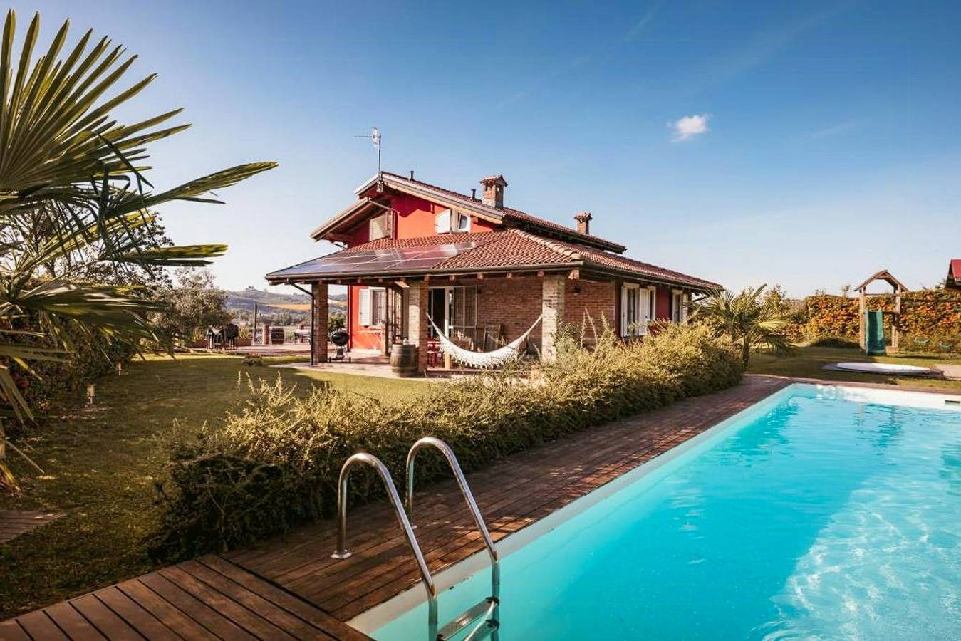 Villa mit Pool und Whirlpool Piemont in Nizza Monferrato, Asti Provinz