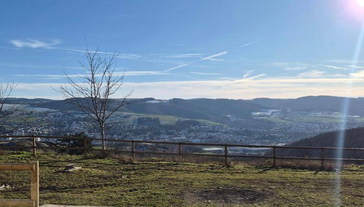Appartement entier, Le Domaine du Pialon in La Ricamarie, Parc Naturel Régional du Pilat