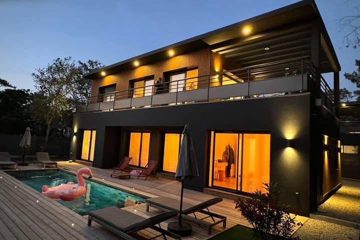 Casa de vacaciones para 8 personas, con Balcón y Terraza además de Jardín y Piscina en Lacanau Ocean
