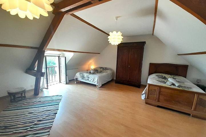 Gîte pour 9 personnes, avec terrasse et jardin dans Lye - 2