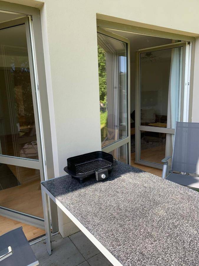 Gîte pour 5 personnes, avec vue sur le lac ainsi que vue et jardin à Birkenwerder - 4