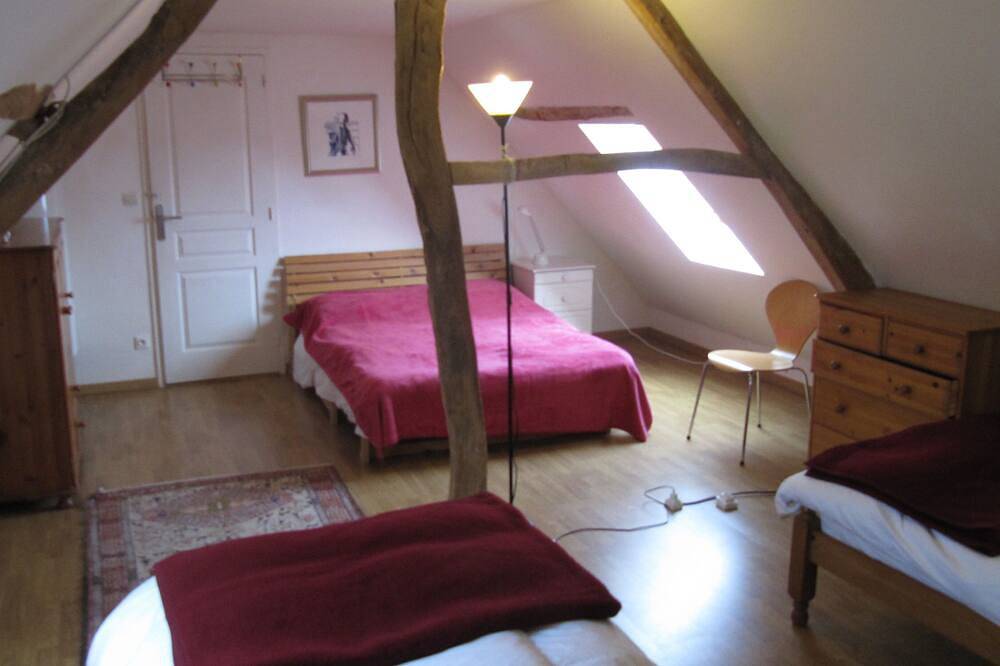 Converted Family Farm House near Le Touquet-Paris-Plage Over 290sq meters in Sorrus, Région de Montreuil
