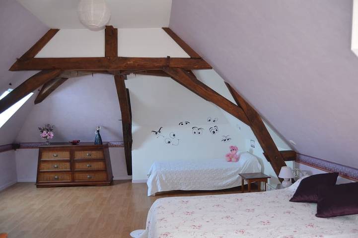 Location de vacances pour 5 personnes, avec terrasse à Mosnes - 3