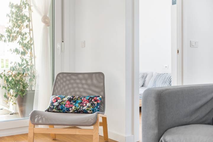 Apartamento entero, Apartamento 'Lopimar Playa' con terraza privada, Wi-Fi y aire acondicionado in Canet de Berenguer, Costa de Valencia