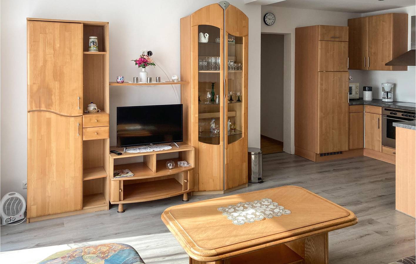 Beheiztes 1BR mit Parkplatz & WiFi, 2km nach Wiesenfelden in Wiesenfelden, Ostbayern