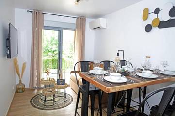 Gîte pour 5 personnes, avec balcon et vue à Nogaro