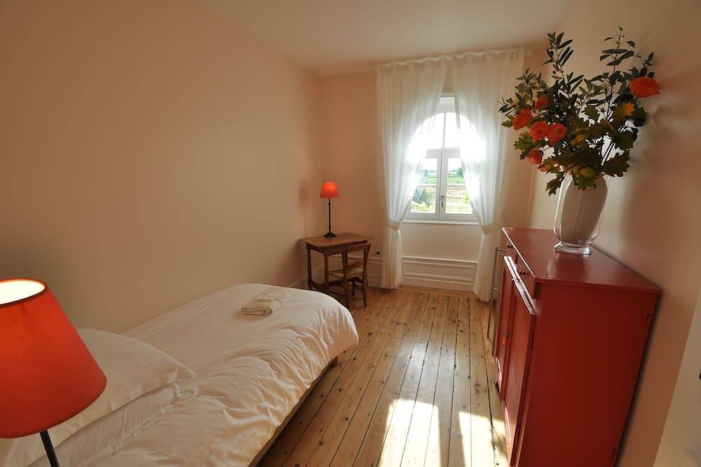 The Petite Maison, superb holiday home, 14 p., at the Gates of Provence in Divajeu, Die region