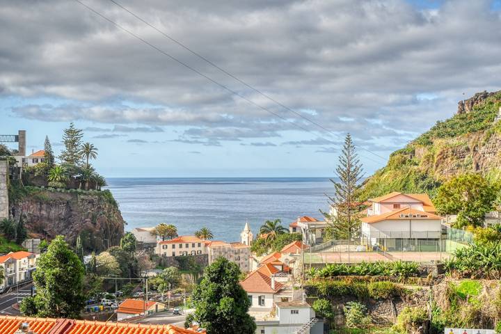 Casa de férias para 3 pessoas, com Vista para o mar e Varanda em Ponta do Sol