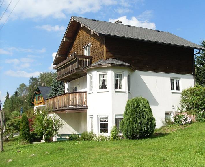 Ferienhaus für 11 Personen, mit Garten in Auerbach