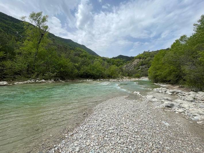 Location de vacances pour 4 personnes, avec Terrasse ainsi que Jardin et Vue à Roquestéron