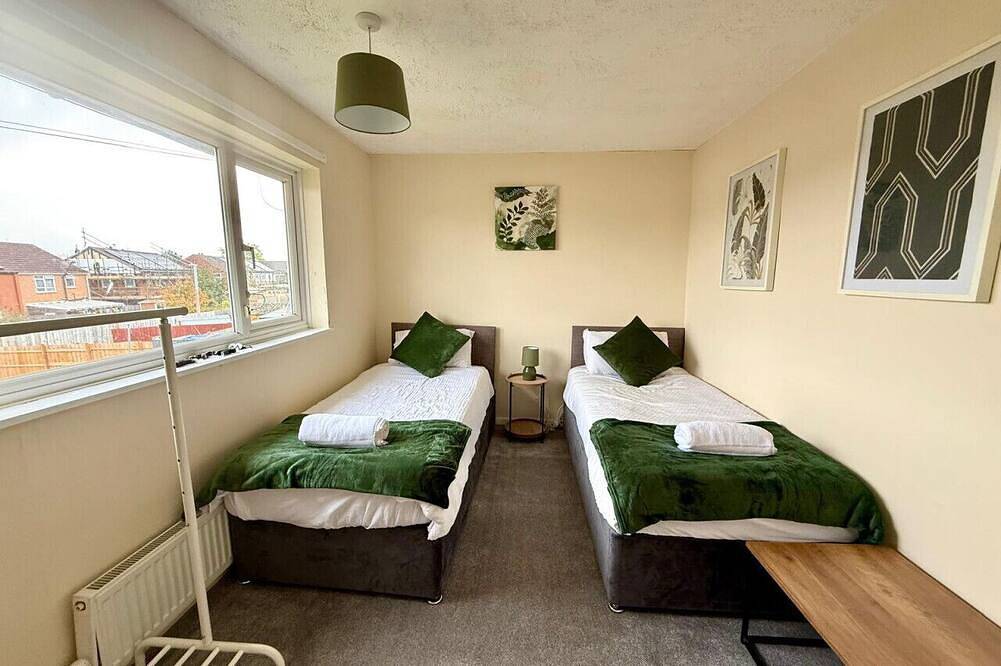 Queens House Long Stay Parking Recently Refreshed in Swindon, North Wessex Downs