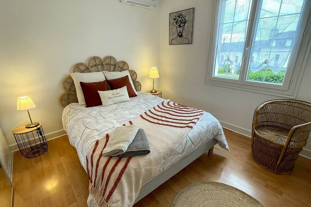 Au Gré des Souvenirs, cottage for 4 to 10 people, air conditioning, jacuzzi in Château-la-Vallière, Tours und Umgebung