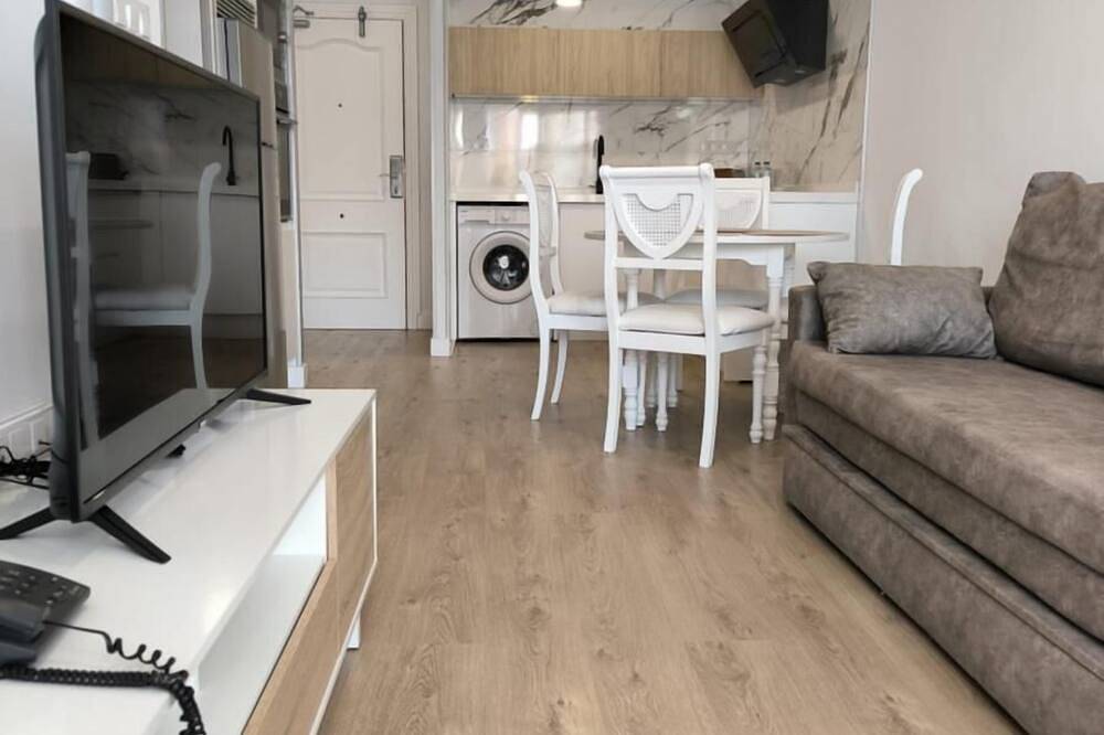 Apartment with Terrace in Salobreña, Costa Tropical