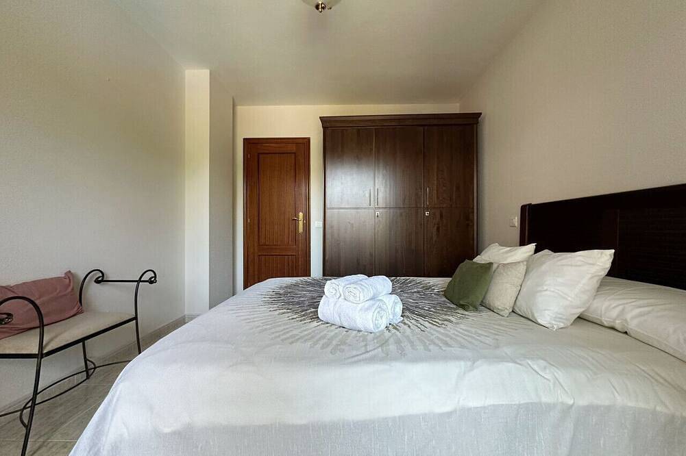 Entire apartment, Apto 1 habitación y piscina - La Barrosa 5608 in Isla (Cantabria), Arnuero