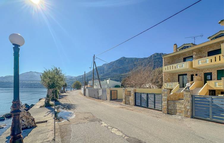 Location de vacances pour 6 personnes, avec jardin, animaux acceptés dans Grèce-Occidentale - 2