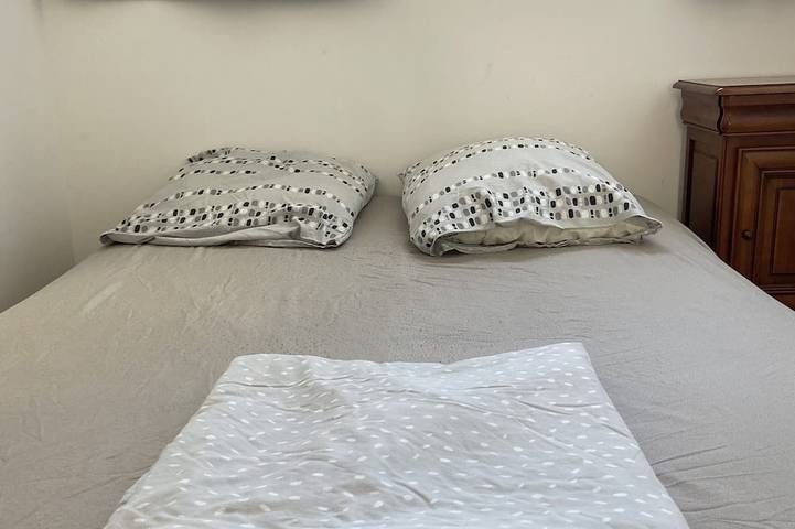 Location de vacances pour 2 personnes, avec jardin à Mudaison