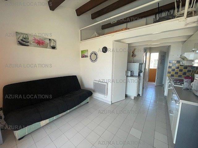 Gîte pour 4 personnes, avec terrasse et piscine, animaux acceptés dans Plage Richelieu - 2