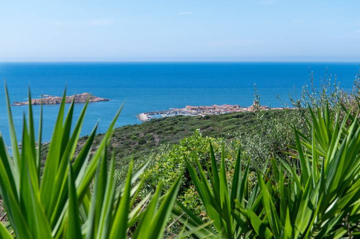 Vacation Home "la casa del guardiano della torre 2" with Sea View in Pischinazza, Trinità d'Agultu e Vignola