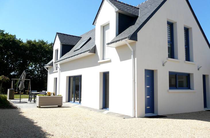 Gîte pour 8 personnes, avec terrasse et jardin