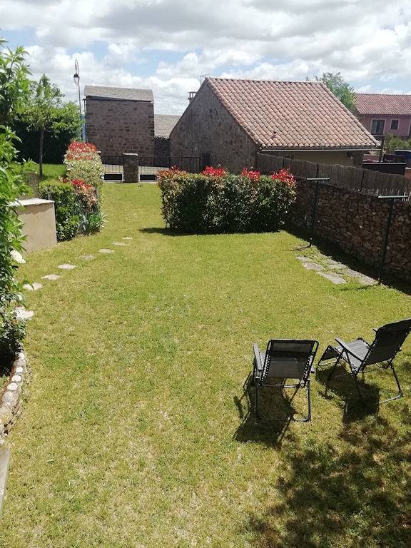 Gîte pour 2 personnes, avec jardin, animaux acceptés dans Parc naturel régional des Grands Causses - 2