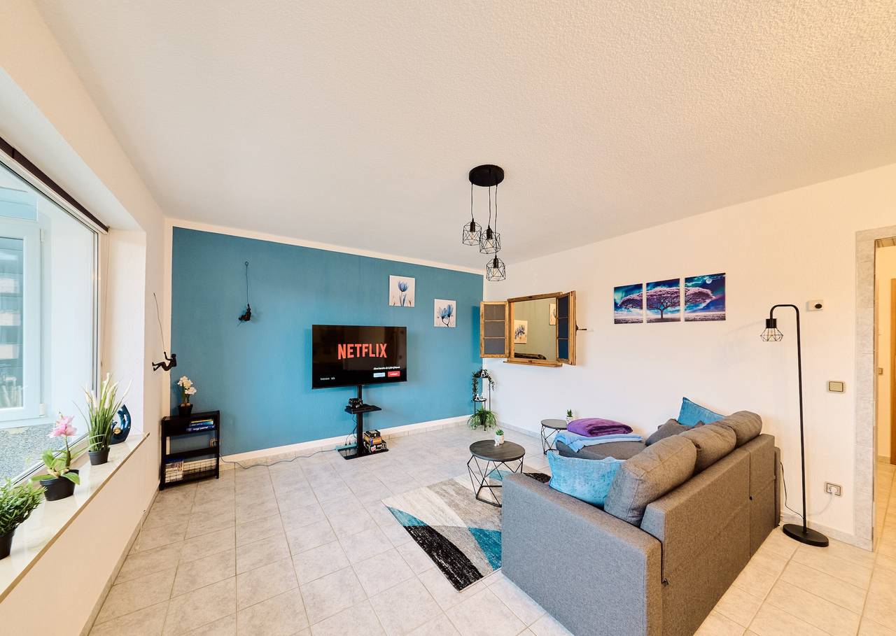 Ganze Wohnung, Ferienwohnung 'Blue Design - Ruhig - Arbeitsplatz' mit Balkon und Wi-Fi in Wuppertal, Bergisches Land