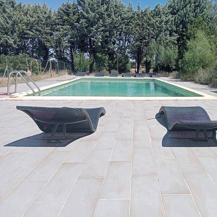 Gîte pour 2 personnes, avec jardin ainsi que piscine et vue à Piolenc - 4