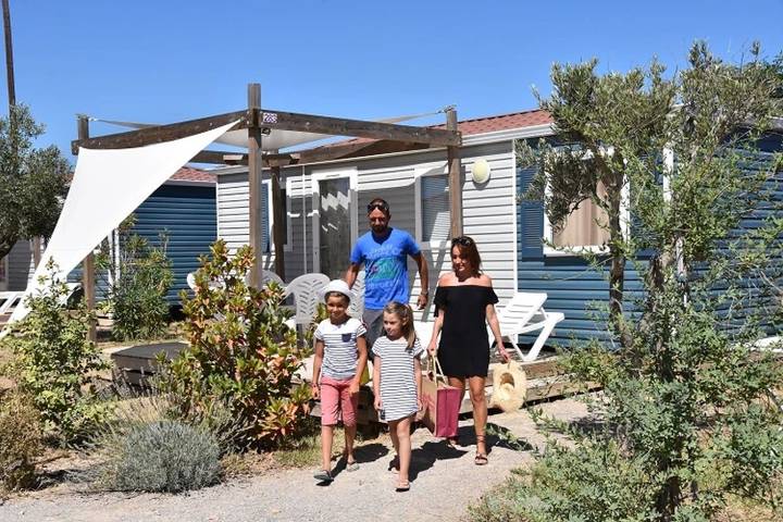 Camping pour 6 personnes, avec bassin pour enfant et jacuzzi à Sérignan - 3