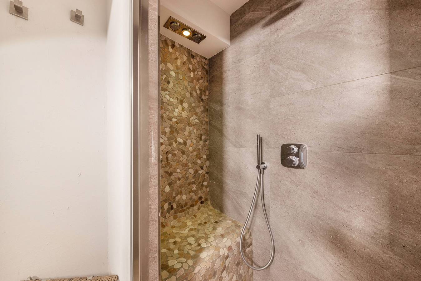 Appartement "Mariagrazia" met Uitzicht op de Bergen, Tuin & Turks Bad, foto 14