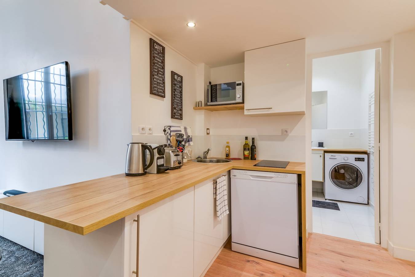 Apartamento inteiro, Apartamentos para Temporada para 4 pessoas in Paris, Ilha de França