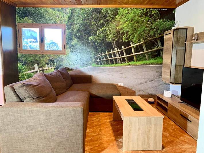 Casa rural para 6 personas, con Balcón y Jacuzzi además de Terraza y Jardín en Moya - 4