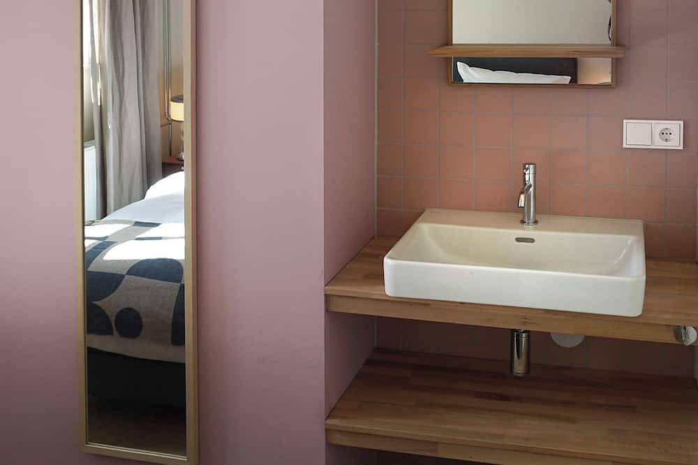 Ganze Wohnung, Duinweg 4a - Apartment B in Den Helder, Niederländische Nordsee