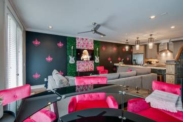 Vacation House for 12 Guests in Nashville, Tennessee, Picture 2