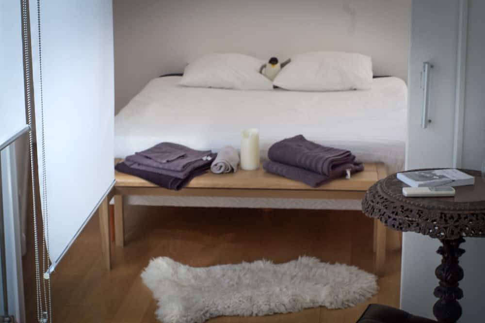 Entire apartment, Beautiful Loft 130m2. Sun and quiet in La Garenne-Colombes, Hauts-de-Seine