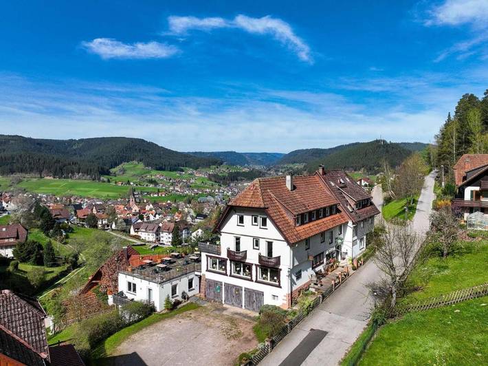 Maison d’hôte pour 2 personnes, avec terrasse et vue, animaux acceptés