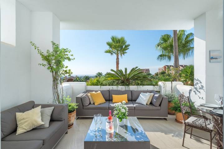 Apartamento para 4 personas, con Balcón y Jardín en Benahavís