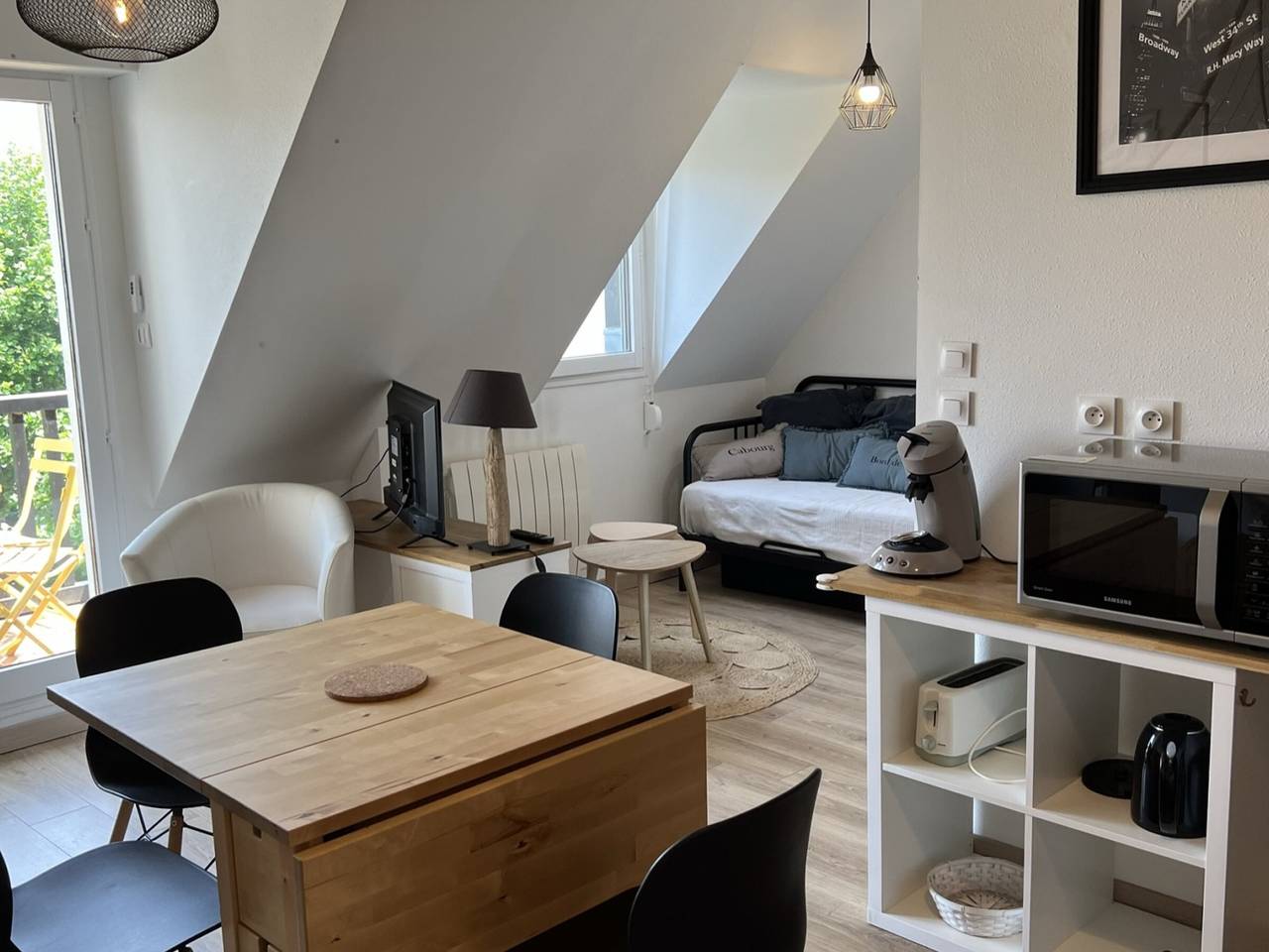 Ganze Wohnung, Strandnahe Wohnung mit Mezzanin in ruhiger Lage und direktem Strandzugang, ideal für Familien in Cabourg, Caen und Umgebung