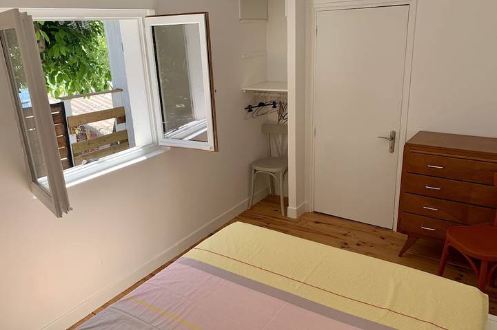 Location de vacances pour 6 personnes, avec terrasse et jardin dans Plage du Pin de Galle - 2