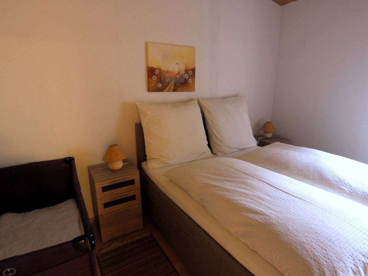 Apartamento entero, Apartamento 'Gästehaus Mengelberg' con terraza privada, jardín privado y Wi-Fi in Markkleeberg, Leipziger Neuseenland