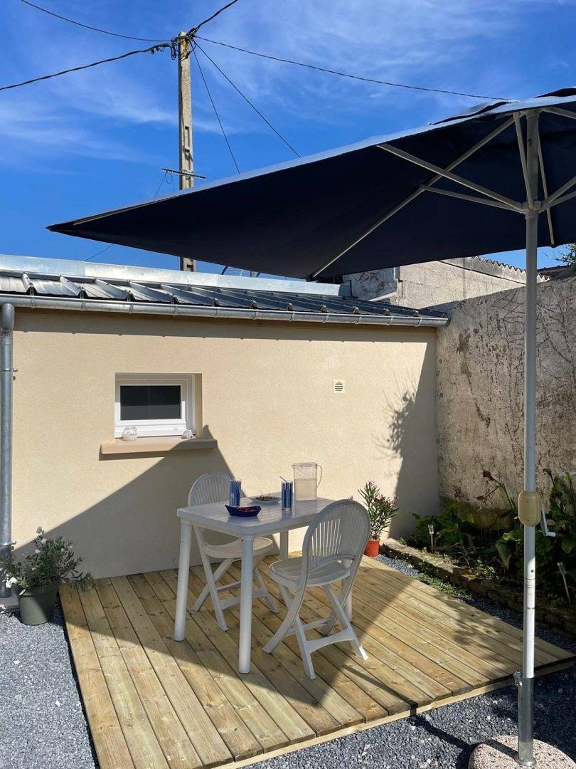 Studio avec jardin 5 mn à pied de la mer, Calvados in Saint-Benoît-de-l'Aure, Région de Bayeux