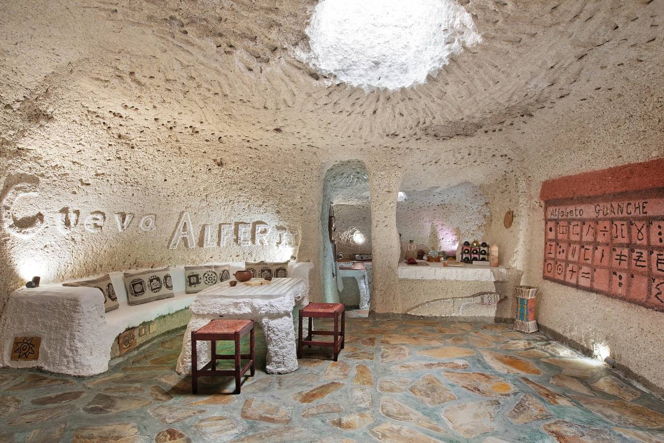 Casa "Casas Cueva Alfer 2" con vistas al mar, jardín y Wi-Fi; admite mascotas in Fasnia, Tenerife Sur