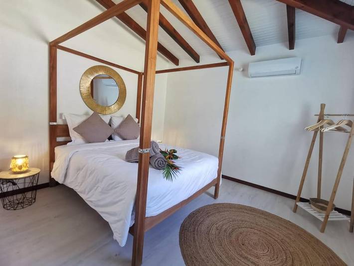 Maison de vacances pour 2 personnes, avec jacuzzi ainsi que piscine et terrasse