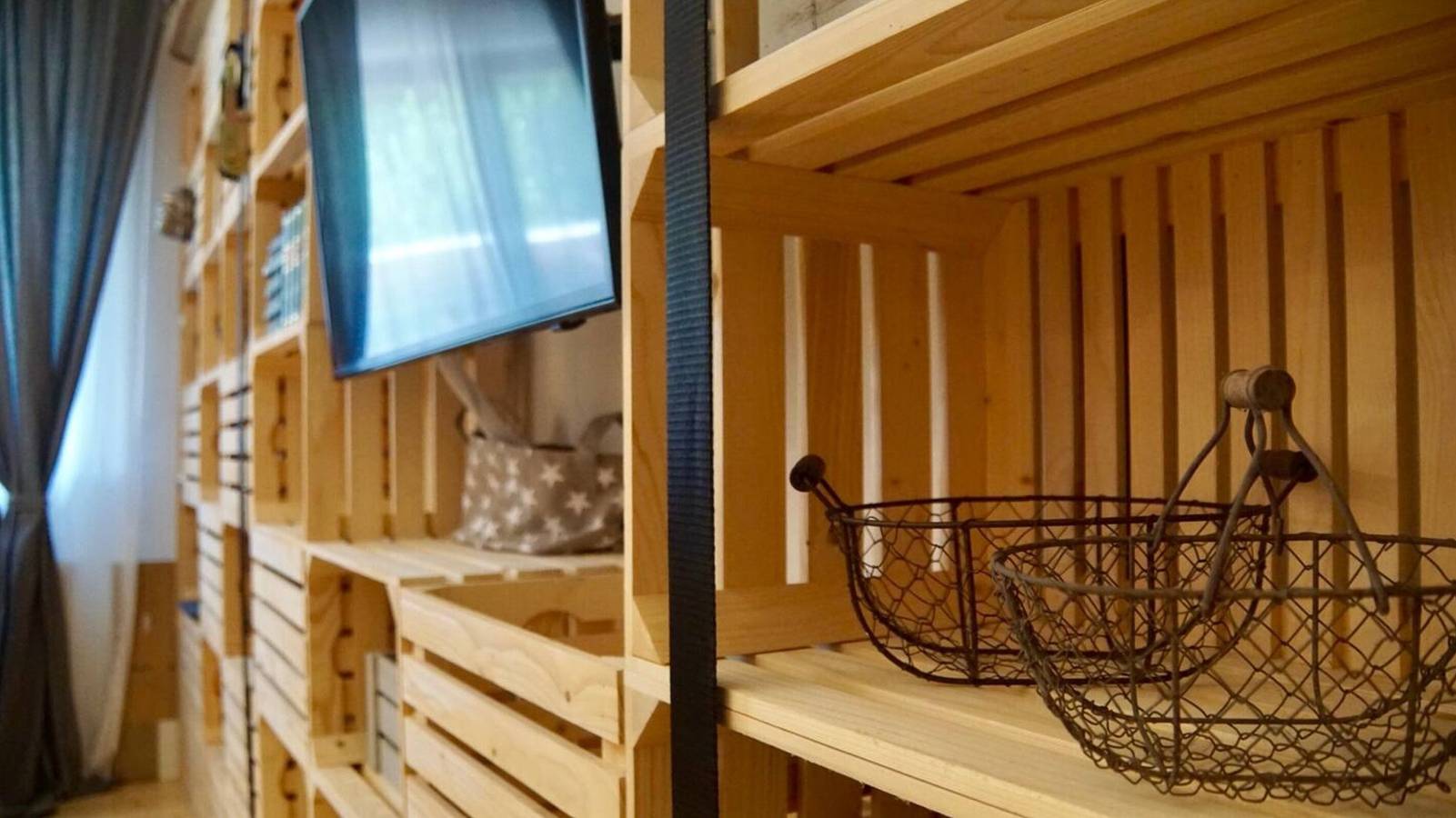 Chalet 'Feinis' met privéterras, privétuin en wifi, foto 11