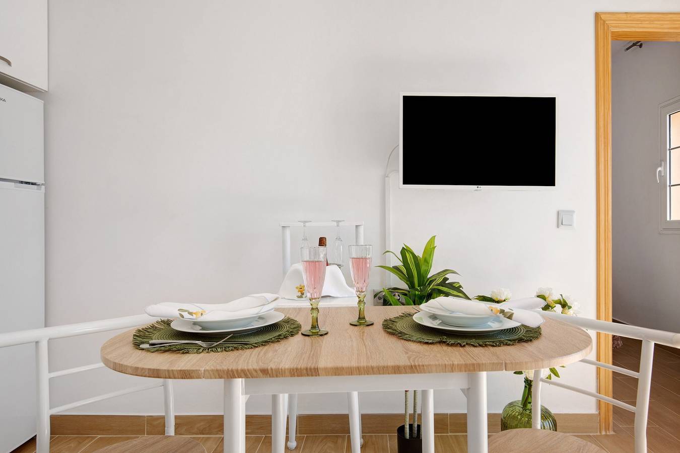 Appartement 'Apartamento El Naranjo Con Jacuzzi' met Privé Terras, Privé Tuin en Wifi, foto 11